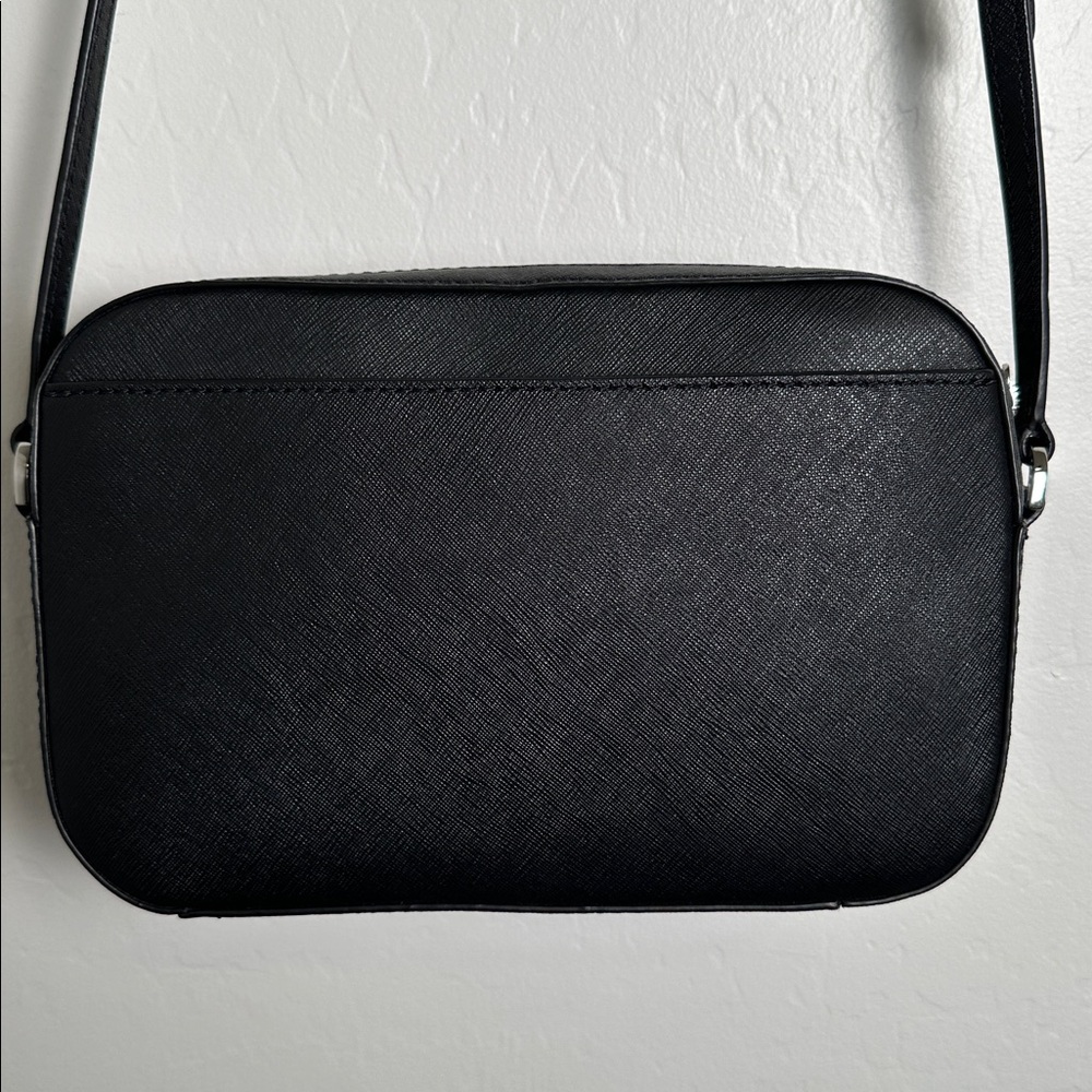 Michael Kors Jet Set Large Crossbody Bag - Picture 3 of 9